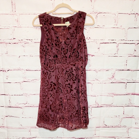 Free People Dresses & Skirts - Free People Burgundy Velvet and Metallic Dress